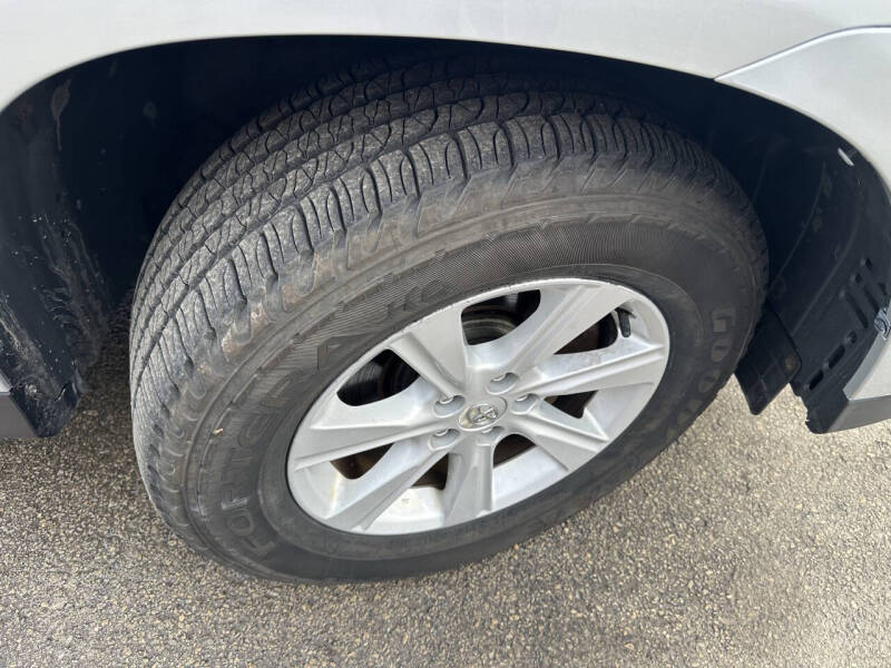 2012 Toyota Highlander SE