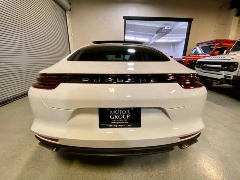 2018 Porsche Panamera