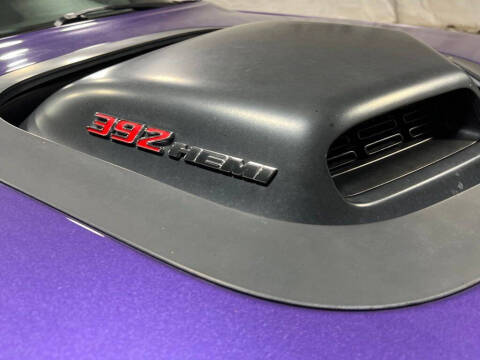 2016 Dodge Challenger 392 HEMI Scat Pack Shaker