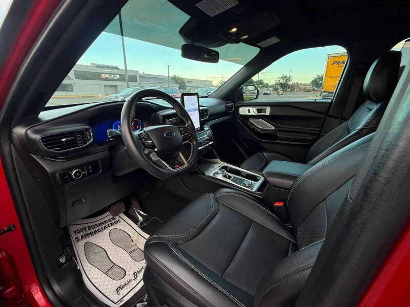2023 Ford Explorer ST