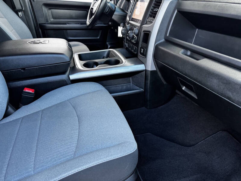 2022 RAM 1500 Classic Express