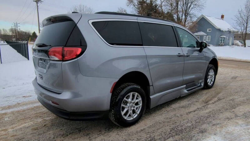 2021 Chrysler Voyager LXi