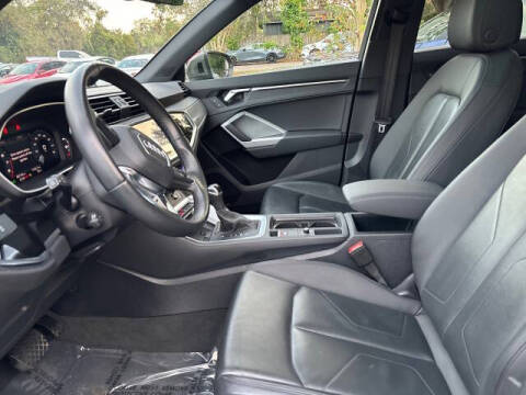 2024 Audi Q3 quattro S line Premium 45 TFSI