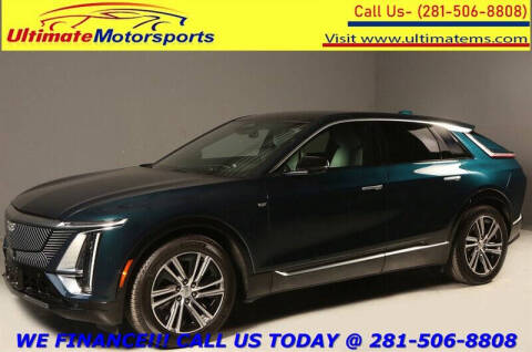 2024 Cadillac LYRIQ Luxury 1