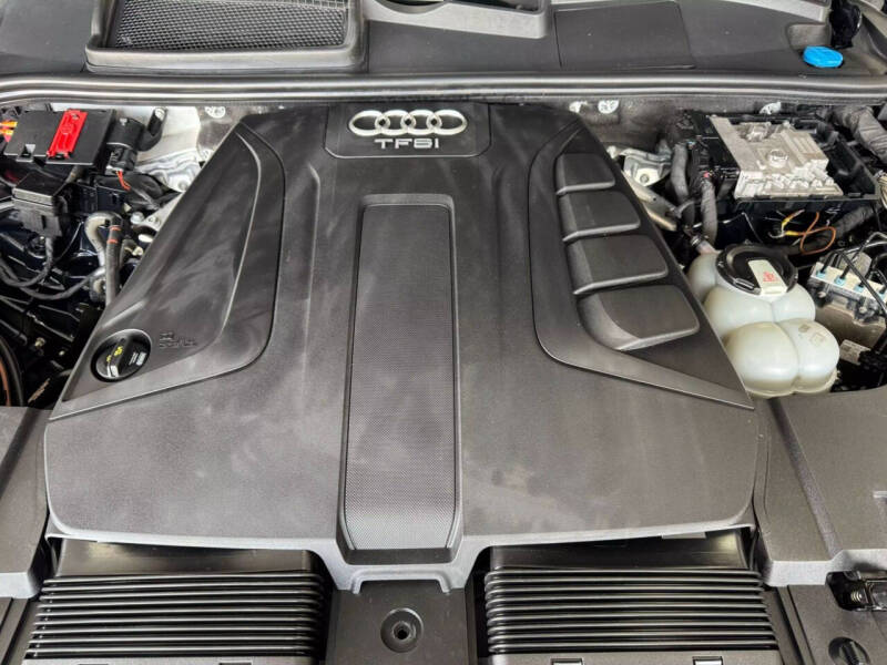 2018 Audi Q7 2.0T quattro Premium Plus