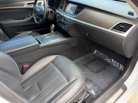 2015 Hyundai Genesis 5.0L