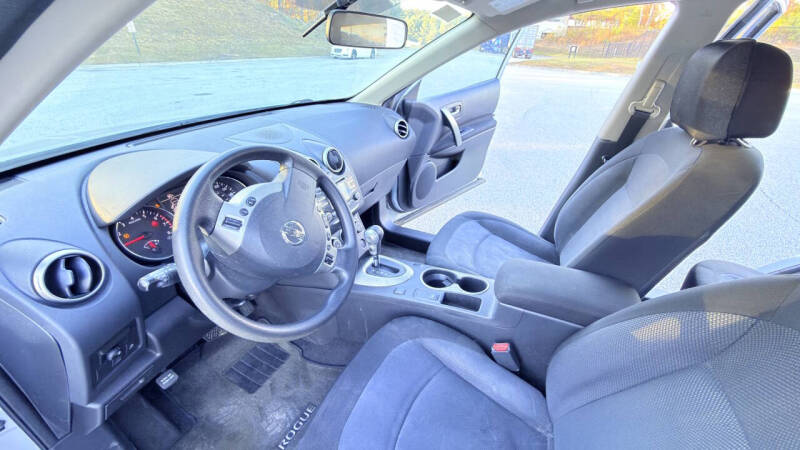 2013 Nissan Rogue SV w/SL Package