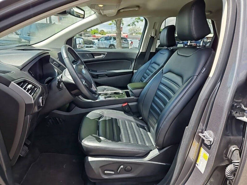 2024 Ford Edge