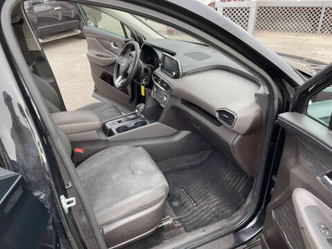 2020 Hyundai Santa Fe SE