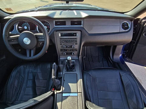 2012 Ford Mustang V6 Premium