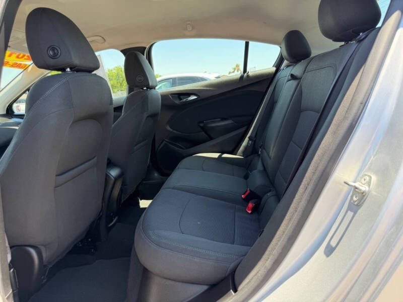 2017 Chevrolet Cruze LT Auto