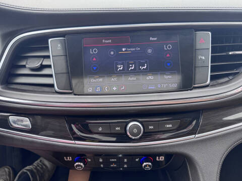 2020 Buick Enclave Essence