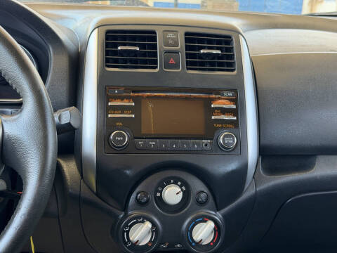 2014 Nissan Versa Note SV