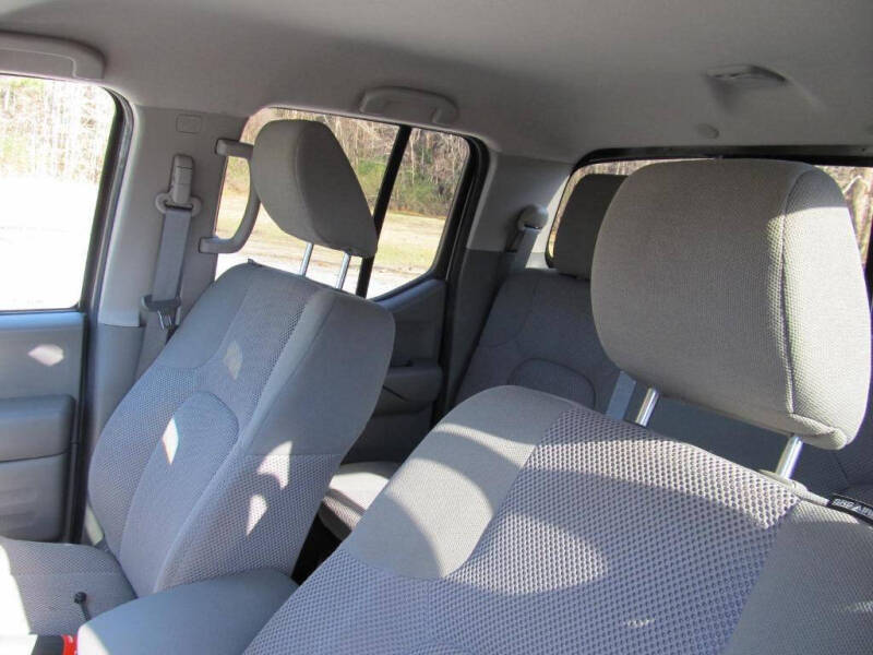 2019 Nissan Frontier SV