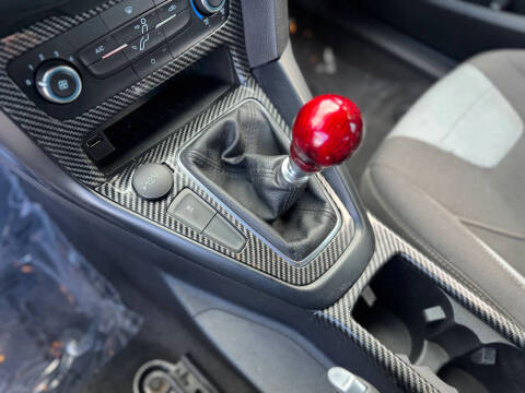 2018 Ford Focus ST