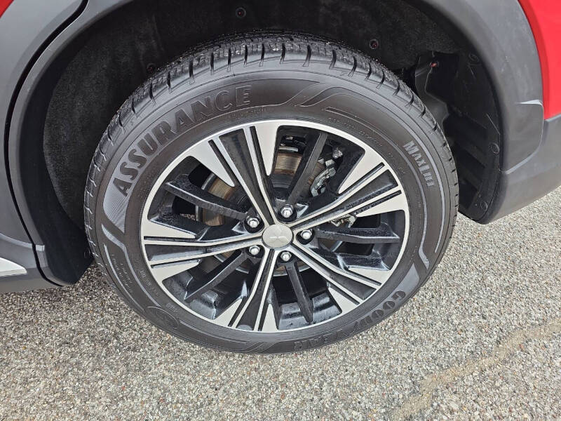 2019 Mitsubishi Eclipse Cross SE