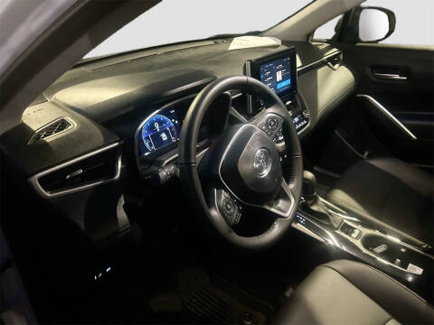 2025 Toyota Corolla Cross XLE