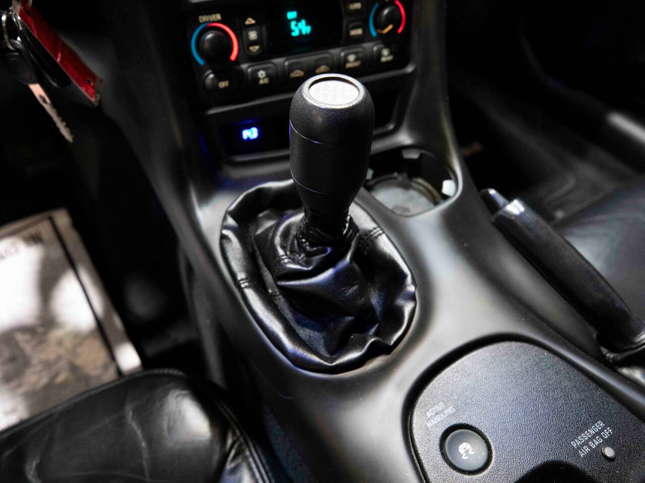 2004 Chevrolet Corvette 43
