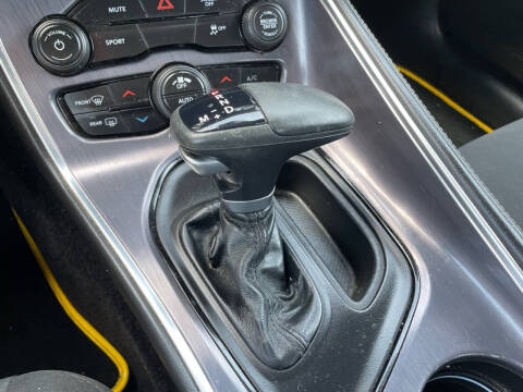2017 Dodge Challenger SXT