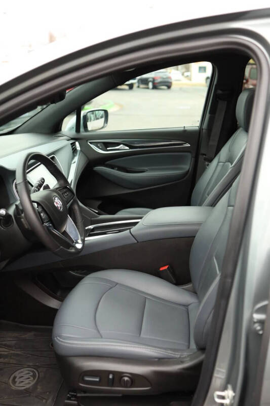 2024 Buick Enclave Essence