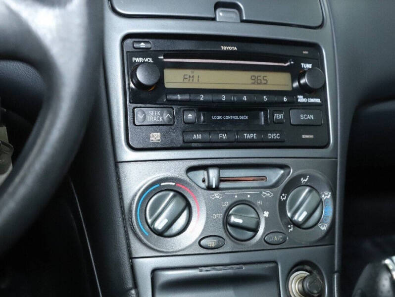 2003 Toyota Celica GT