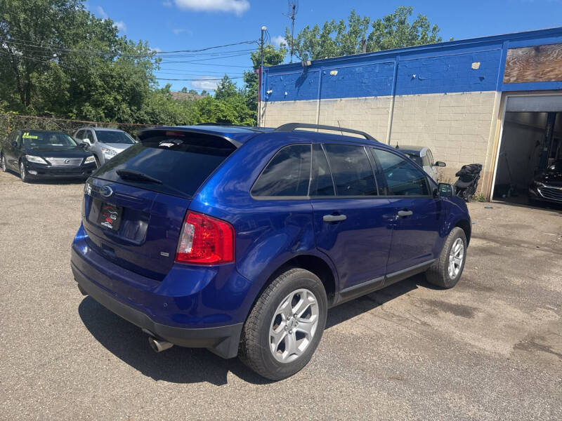2013 Ford Edge SE