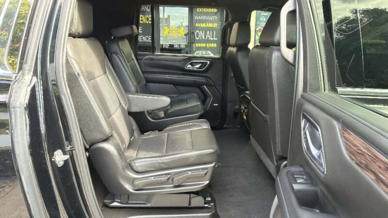 2021 Chevrolet Suburban LT