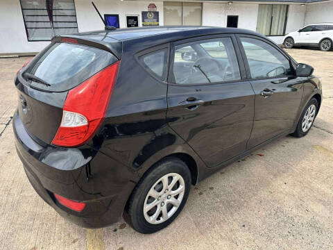 2014 Hyundai Accent GS