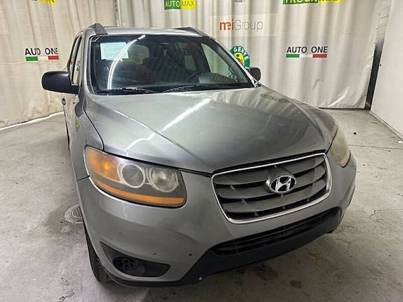 2011 Hyundai Santa Fe GLS
