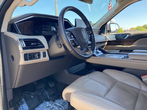 2023 Lincoln Navigator L Reserve