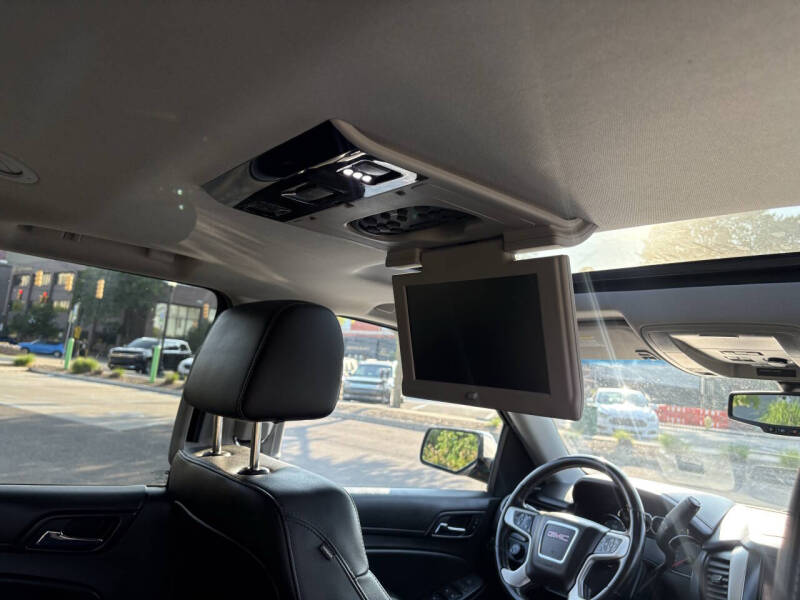 2016 GMC Yukon SLT