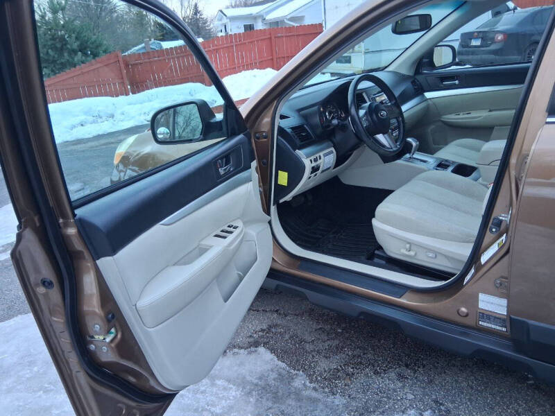 2011 Subaru Outback 2.5i Premium