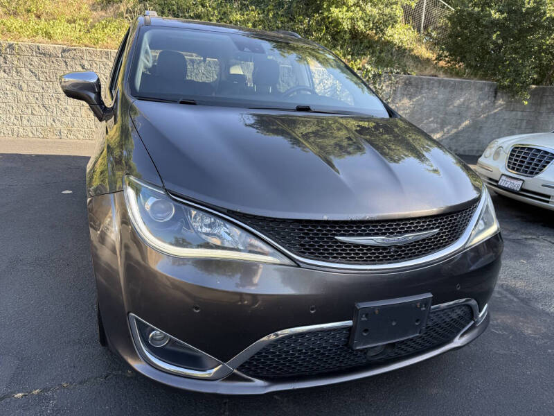 2017 Chrysler Pacifica Limited