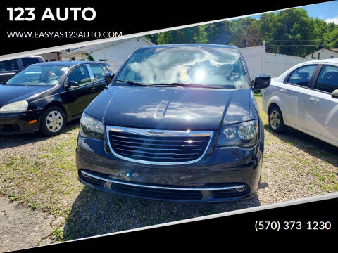 2015 Chrysler Town and Country for sale at 123 AUTO in Kulpmont PA