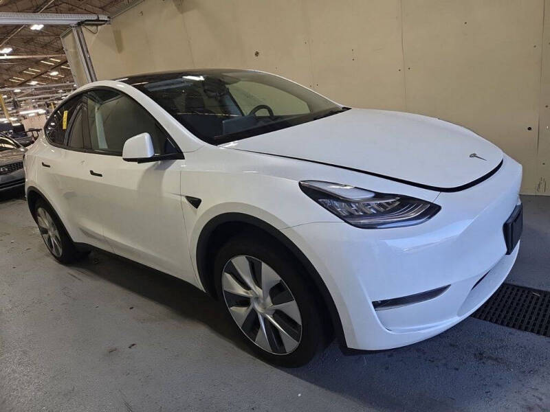 2023 Tesla Model Y Long Range