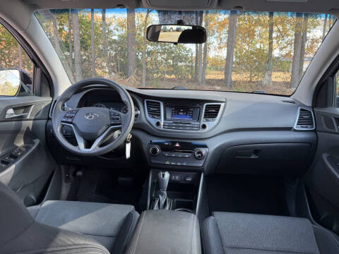 2016 Hyundai Tucson SE