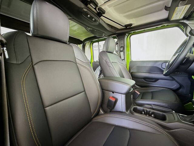 2025 Jeep Gladiator High Tide