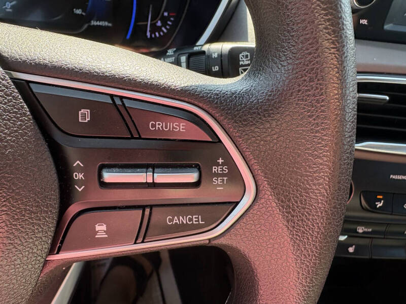 2019 Hyundai Santa Fe SEL 2.4L
