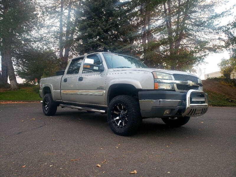 2004 Chevrolet Silverado 2500HD for sale at Viking Motors in Medford OR