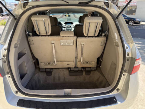 2011 Honda Odyssey LX