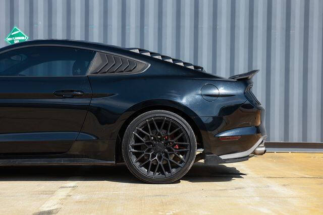 2020 Ford Mustang