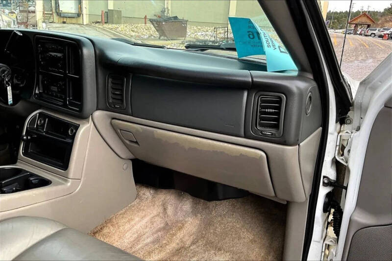 2003 Chevrolet Suburban