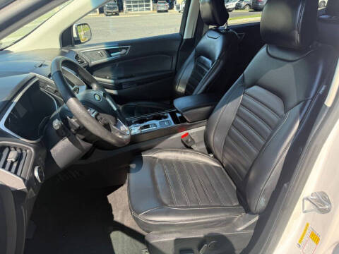 2019 Ford Edge SEL