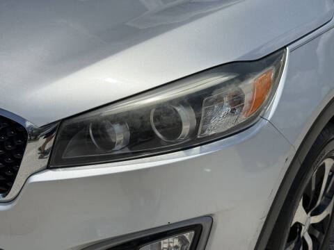 2017 Kia Sorento EX