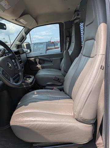 2022 Chevrolet Express 2500