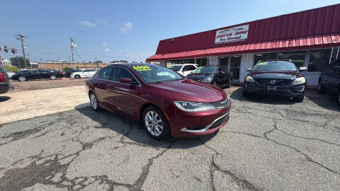 2015 Chrysler 200 C