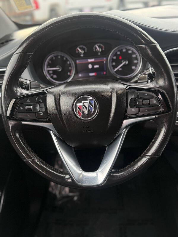 2023 Buick Enclave Essence