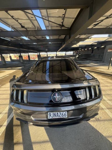 2020 Ford Mustang EcoBoost Premium