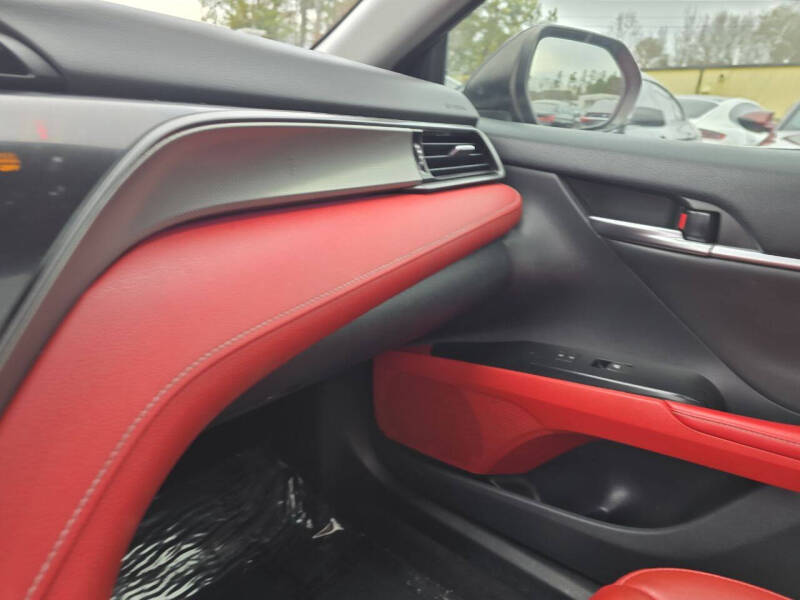 2019 Toyota Camry XSE