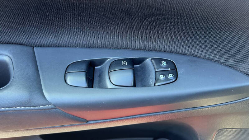 2016 Nissan Sentra SV